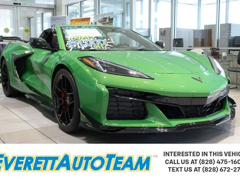 New 2026 Chevrolet Corvette Z06 w/ Z07 Performance Package RWD image 1