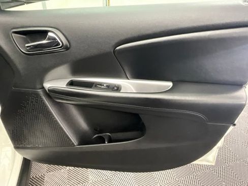 Used 2013 Dodge Journey SE FWD image 15