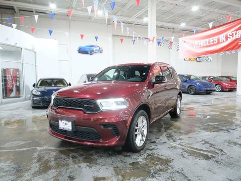 Used 2024 Dodge Durango GT image 4
