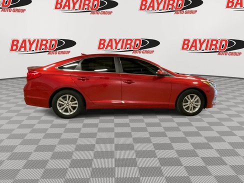 Used 2017 Hyundai Sonata SE FWD image 9