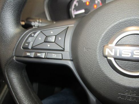 Used 2024 Nissan Altima 2.5 S image 14