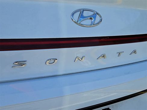 Used 2023 Hyundai Sonata SEL w/ Preferred Accessory Package image 31
