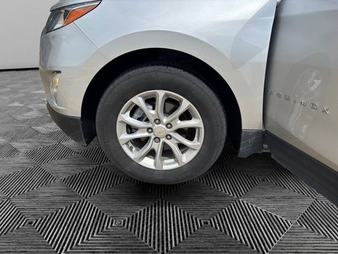Used 2020 Chevrolet Equinox LT FWD image 14