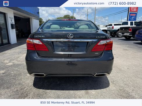 Used 2011 Lexus LS 460 AWD w/ Comfort Pkg image 4