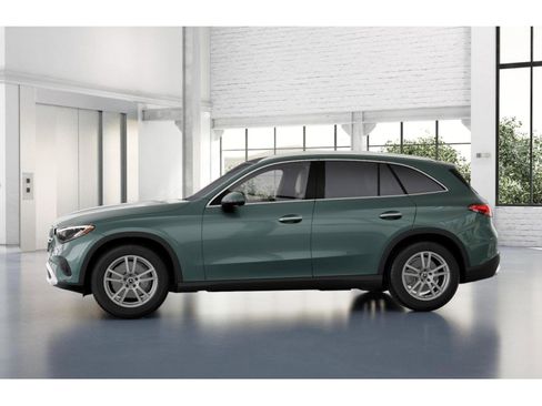 New 2026 Mercedes-Benz GLC 300 image 37