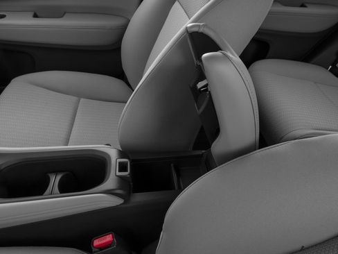 Used 2017 Honda HR-V LX image 16