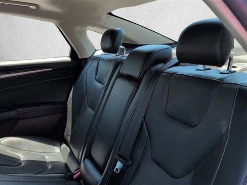 Used 2020 Ford Fusion Titanium FWD image 18