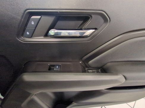 Used 2024 Chevrolet Colorado LT w/ LT Convenience Package image 22