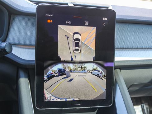 Used 2024 Polestar Polestar 2 image 24