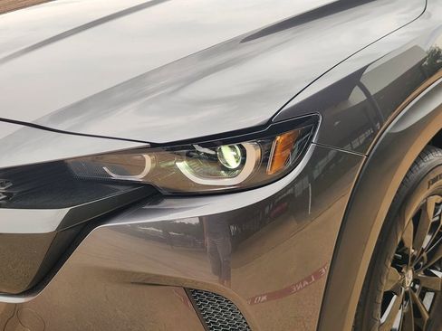 Used 2025 MAZDA CX-50 AWD 2.5 S w/ Weather Package image 8