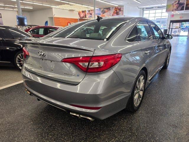 Used 2017 Hyundai Sonata Limited 2.0T w/ Winter Weather Package FWD image 5