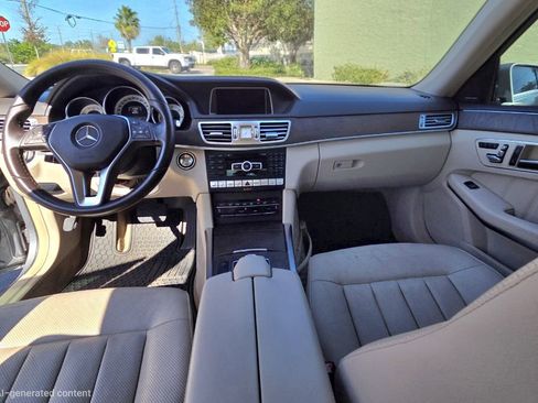 Used 2014 Mercedes-Benz E 250 BlueTEC Sedan image 13