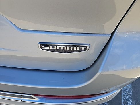 Certified 2025 Jeep Grand Cherokee Summit image 15