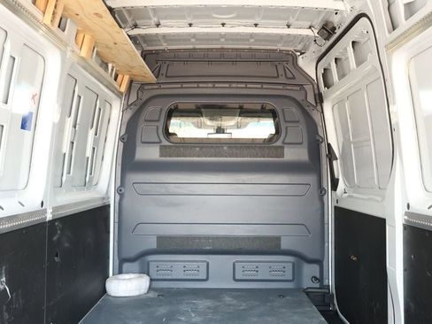 Used 2025 Mercedes-Benz Sprinter 2500 image 22