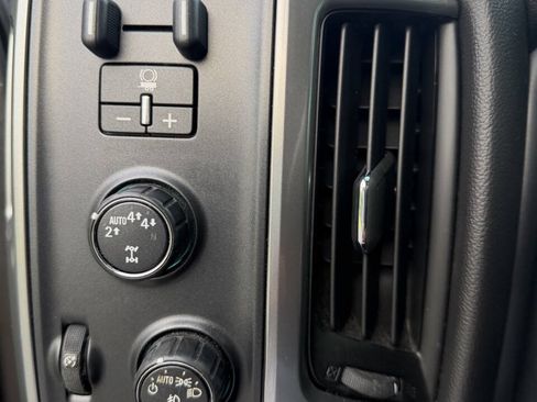 Used 2017 Chevrolet Silverado 1500 LT w/ All Star Edition AWD/4WD image 24