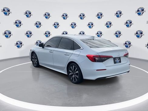 Used 2024 Honda Civic EX image 7
