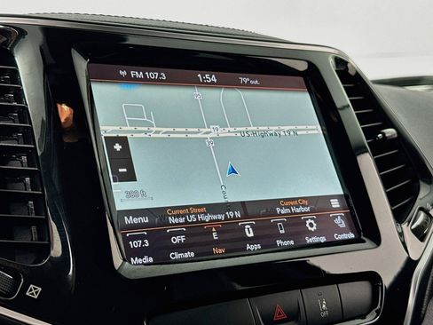 Used 2022 Jeep Cherokee Limited w/ Elite Package image 13