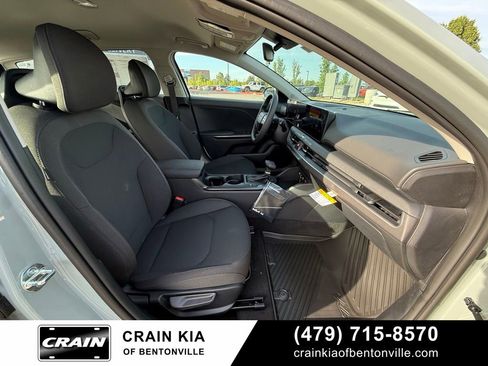 New 2026 Kia K4 FWD image 31