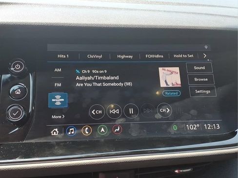 Used 2021 Buick Envision Avenir w/ Technology Package II AWD/4WD image 5