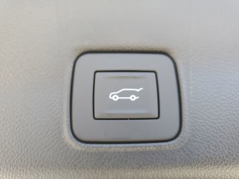New 2026 Chevrolet TrailBlazer LT w/ Convenience Package FWD image 10