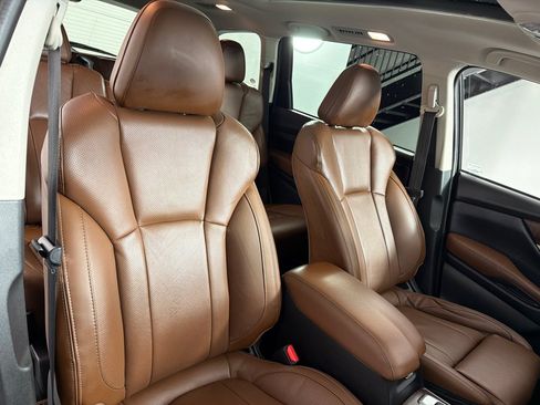 Used 2019 Subaru Ascent Touring AWD/4WD image 26