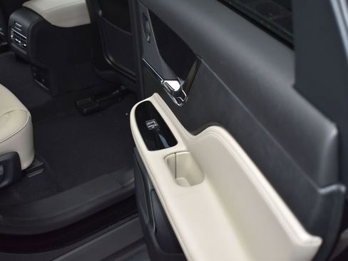 New 2026 Lincoln Corsair Grand Touring image 15