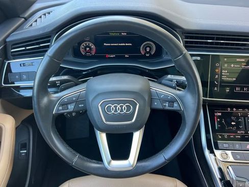 Used 2023 Audi Q8 Premium Plus w/ Premium Plus Package AWD/4WD image 16