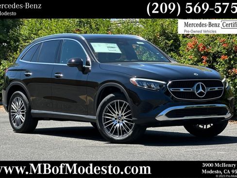 Certified 2025 Mercedes-Benz GLC 300 4MATIC image 1