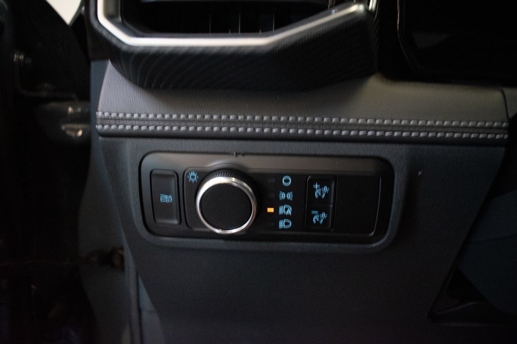 Used 2024 Ford Mustang Premium RWD image 18