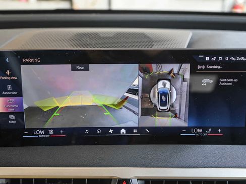 Used 2025 BMW iX xDrive50 image 23