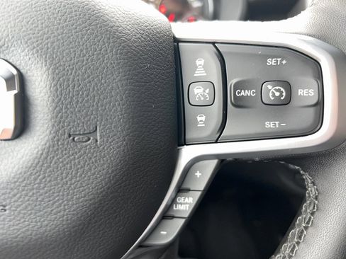 New 2025 RAM 1500 Big Horn image 39