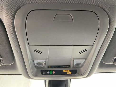 Used 2023 Chevrolet Blazer LT w/ Midnight/Sport Edition image 15