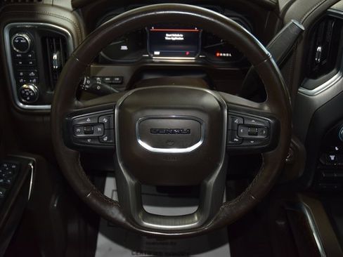 Used 2022 GMC Sierra 3500 Denali w/ Denali Ultimate Package image 37