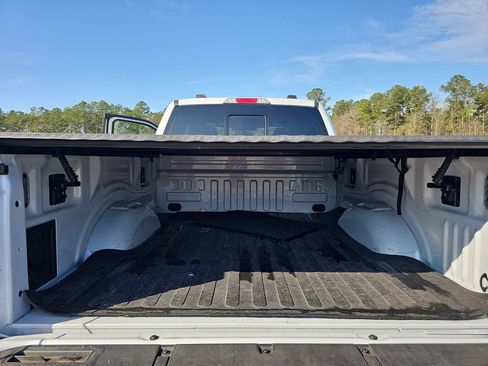 Used 2022 Ford F150 XLT w/ Equipment Group 302A High image 16