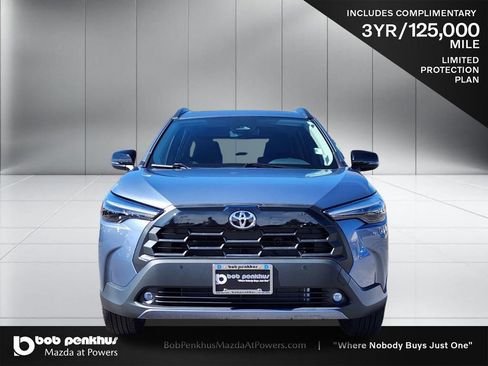 Used 2026 Toyota Corolla Cross XLE w/ Convenience Package image 22
