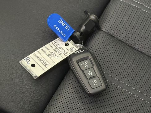 Used 2025 Audi Q5 Premium Plus w/ Premium Plus AWD/4WD image 25