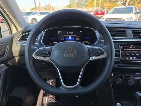 Certified 2022 Volkswagen Tiguan S image 12