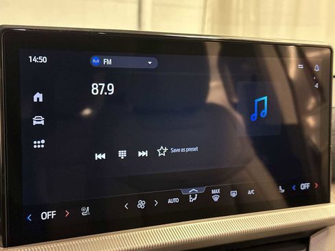 New 2026 Ford Explorer Active w/ Active Comfort Package image 11