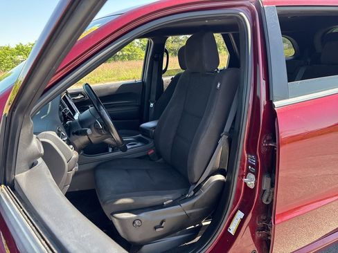 Used 2023 Dodge Durango GT image 25