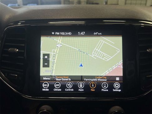 Used 2022 Jeep Grand Cherokee Laredo X image 30