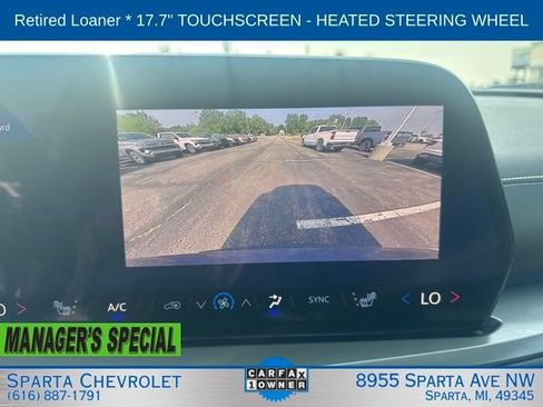 Used 2025 Chevrolet Traverse LT AWD/4WD image 22