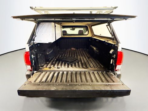 Used 2021 Toyota Tacoma SR image 32