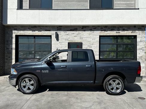 Used 2017 RAM 1500 Big Horn AWD/4WD image 6