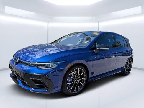 Used 2026 Volkswagen Golf image 7