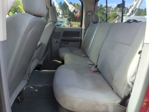 Used 2006 Dodge Ram 2500 Truck SLT image 28