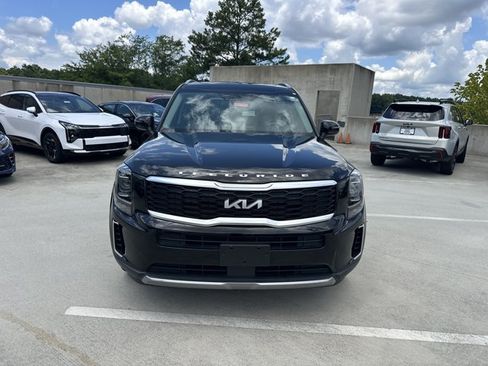 Certified 2022 Kia Telluride EX AWD/4WD image 3