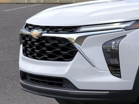 New 2026 Chevrolet Trax LT image 13