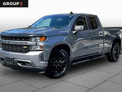 Used 2020 Chevrolet Silverado 1500 Custom w/ Custom Value Package