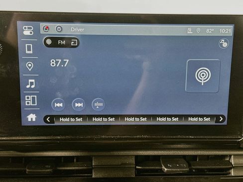Used 2024 Honda Prologue EX image 21