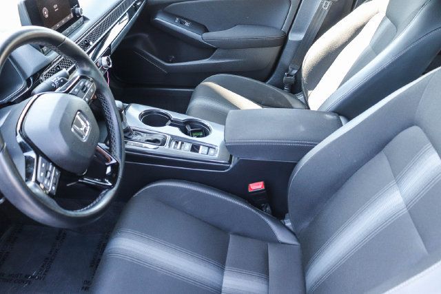 Used 2025 Honda Civic Sport image 19